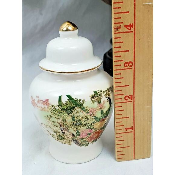 Vintage OMC Otagiri Japan Mini Urn Vase Peacock Bamboo Garden Gold Ginger Jar - Picture 3 of 9